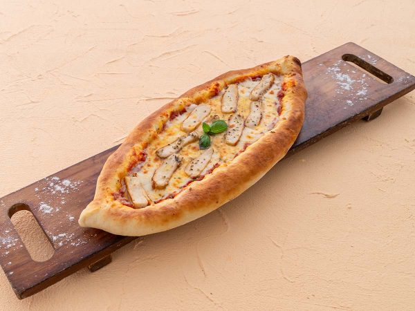 Pizza Pide Chicken
